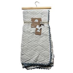 NWT Made In India Toddler White Crochet Blanket